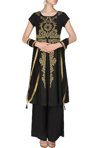 Black handcut motif back earthen gilden tunic and pants set by SWGT By Shweta Gupta