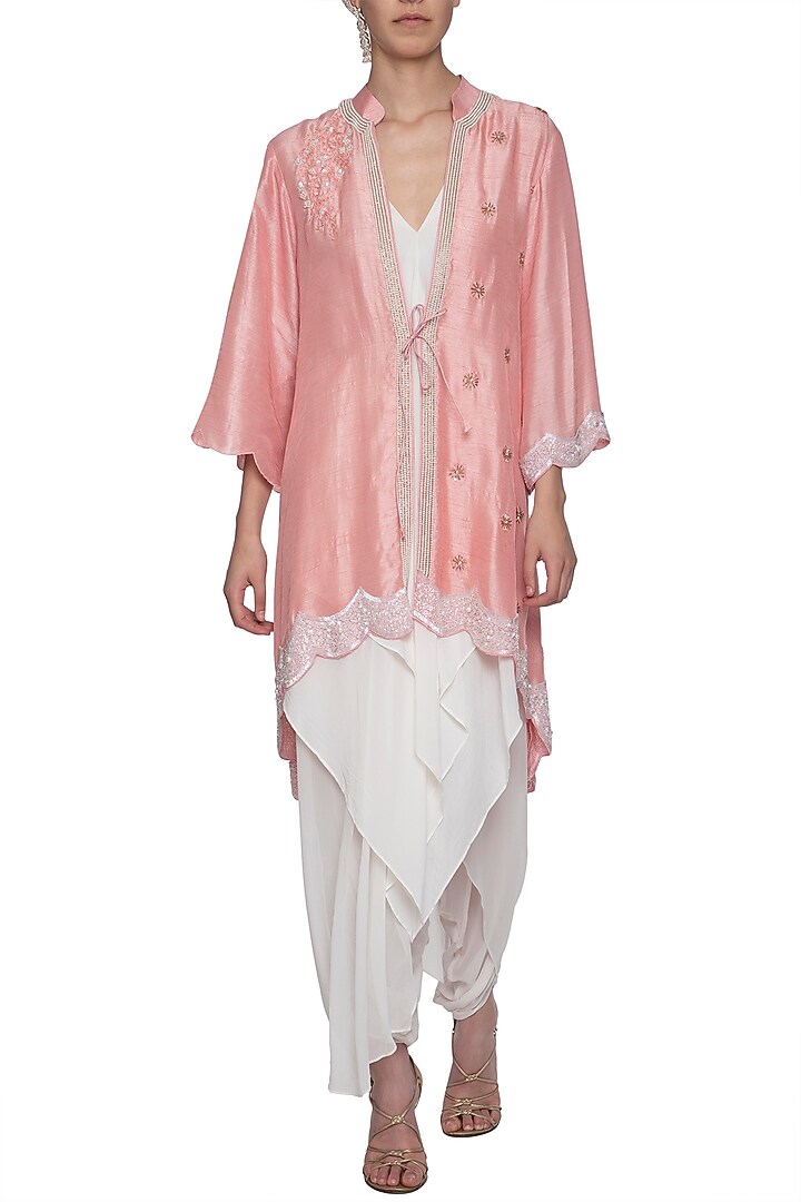 Pink embroidered kurta with pants available only at Pernia's Pop Up Shop.