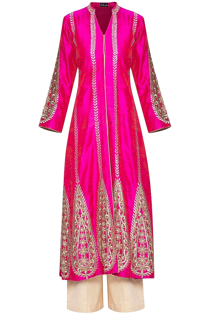 Hot pink embroidered kurta set by SWATI JAIN