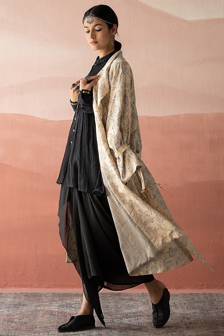 Bone White Handwoven Chanderi Hand Block Printed Trench Coat by Swatti Kapoor at Pernia's Pop Up Shop