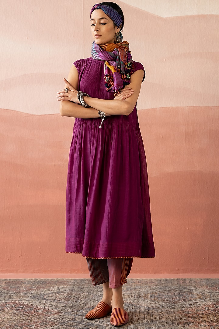 Purple Handwoven Chanderi Kurta by Swatti Kapoor at Pernia's Pop Up Shop