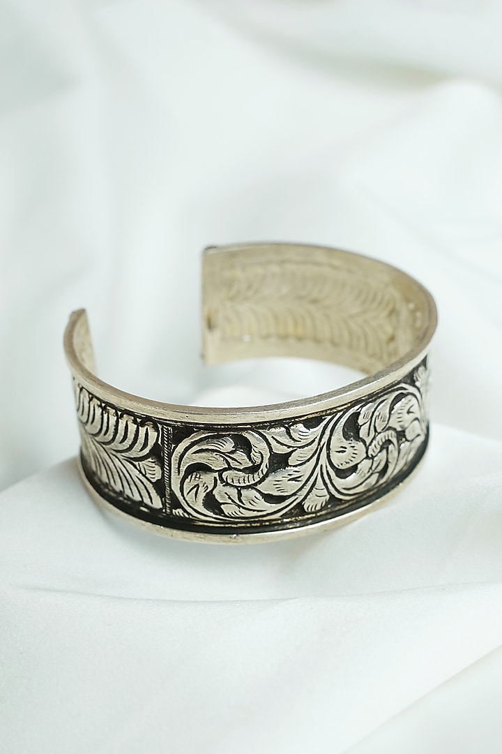 Oxidised Silver Finish Floral Chittai Openable Cuff In Sterling Silver by Swadeshi Pitara at Pernia's Pop Up Shop