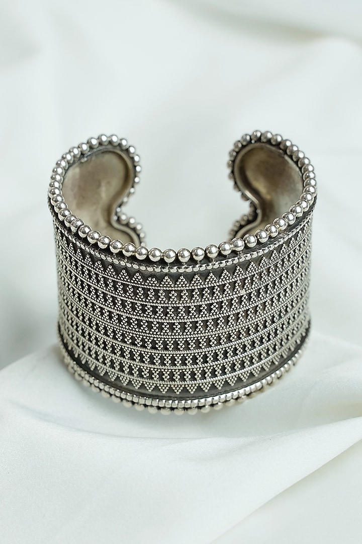 Oxidised Silver Finish Rawa Work Openable Cuff In Sterling Silver by Swadeshi Pitara at Pernia's Pop Up Shop