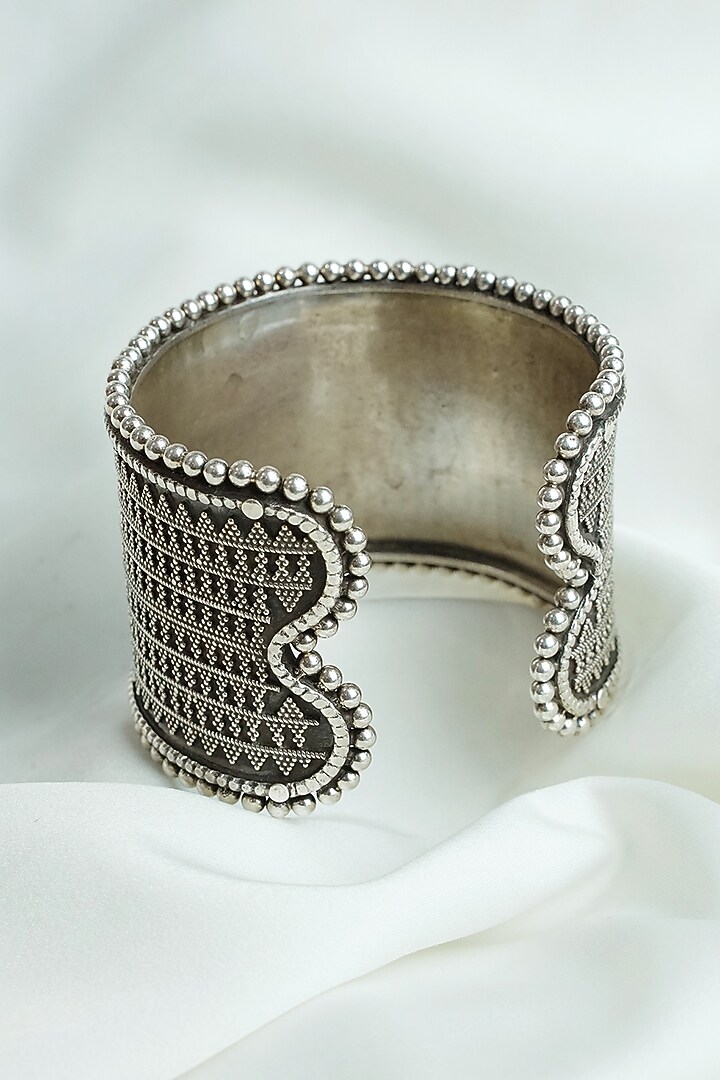 Oxidised Silver Finish Rawa Work Openable Cuff In Sterling Silver by Swadeshi Pitara at Pernia's Pop Up Shop