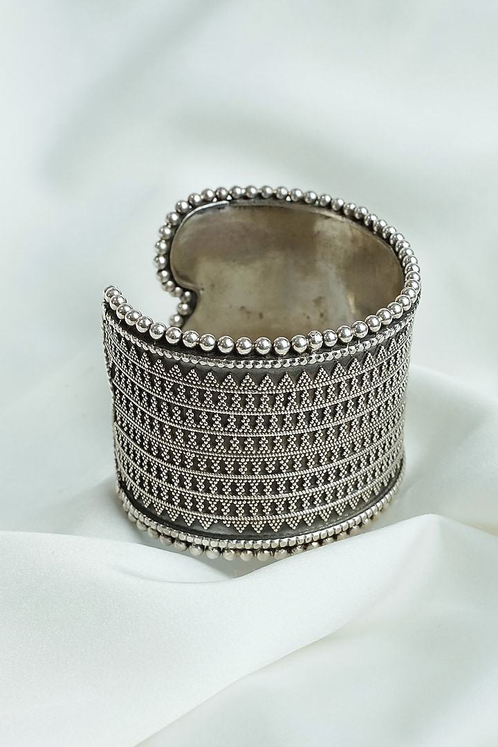 Oxidised Silver Finish Rawa Work Openable Cuff In Sterling Silver by Swadeshi Pitara at Pernia's Pop Up Shop
