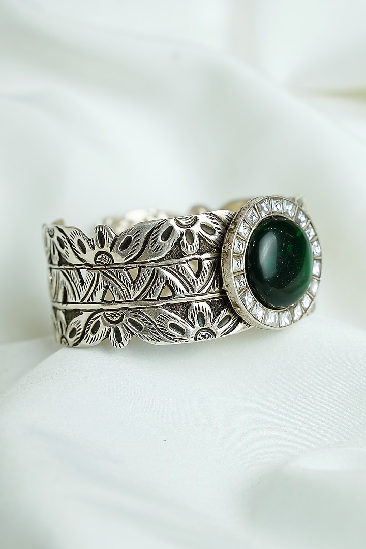 Silver Finish Emerald Green Gemstone Chittai Openable Cuff In Sterling Silver by Swadeshi Pitara at Pernia's Pop Up Shop