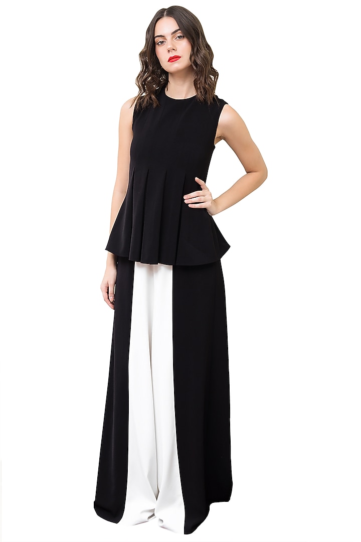 Black and ivory box pleated jumpsuit by Swatee Singh at Pernia's Pop Up Shop