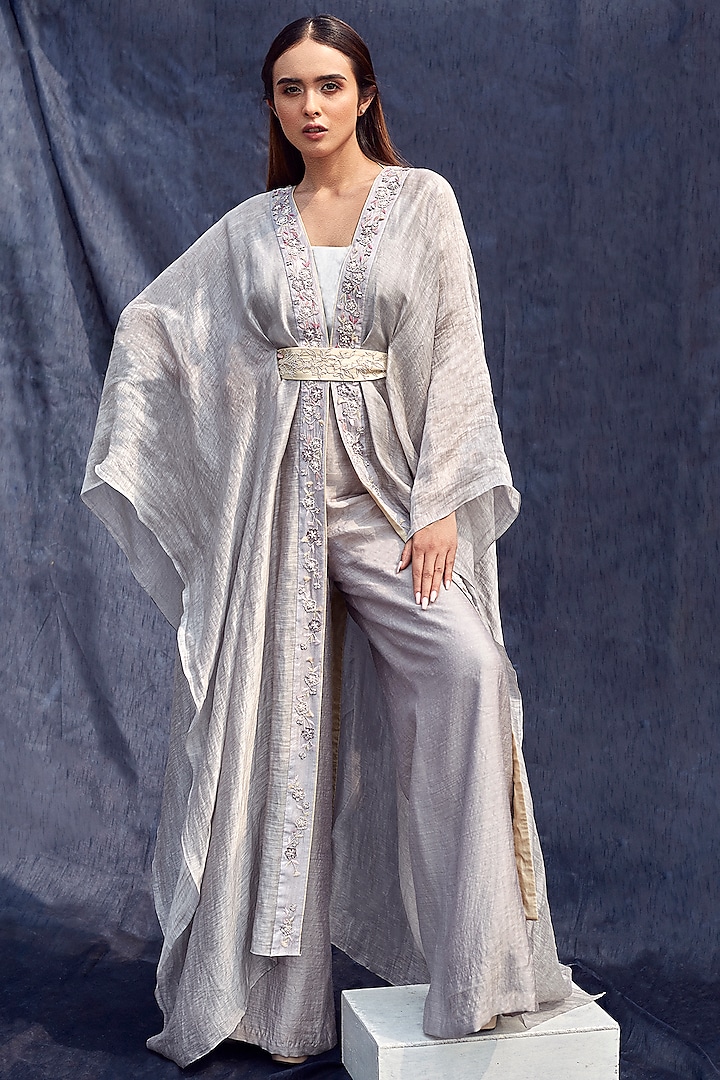 Grey Embroidered Kaftan Set Design by Synonym at Pernia's Pop Up Shop 2024