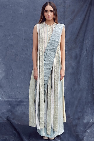 Sea Green Embroidered Kurta Set by Synonym