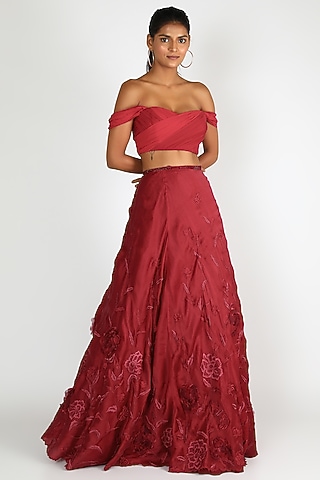 Maroon Ruched Blouse by SHRIYA SOM