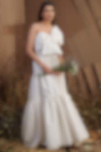 Ivory Tiered Gown With Bow by SHRIYA SOM at Pernia's Pop Up Shop