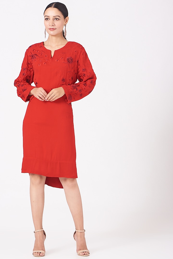 Red Floral Embroidered High-Low Dress by SHRIYA SOM
