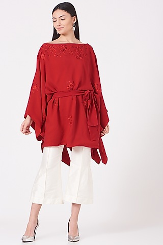 Red Floral Embroidered Kaftan Top by SHRIYA SOM