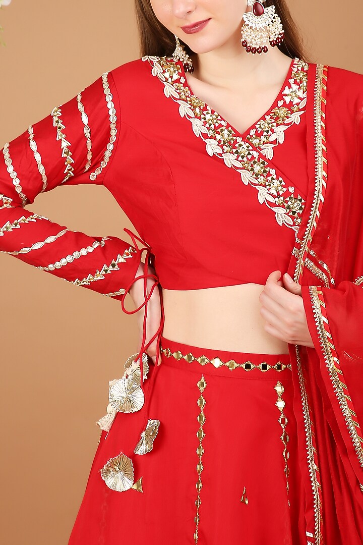 Red Chanderi Wedding Lehenga Set by Taara at Pernia's Pop Up Shop