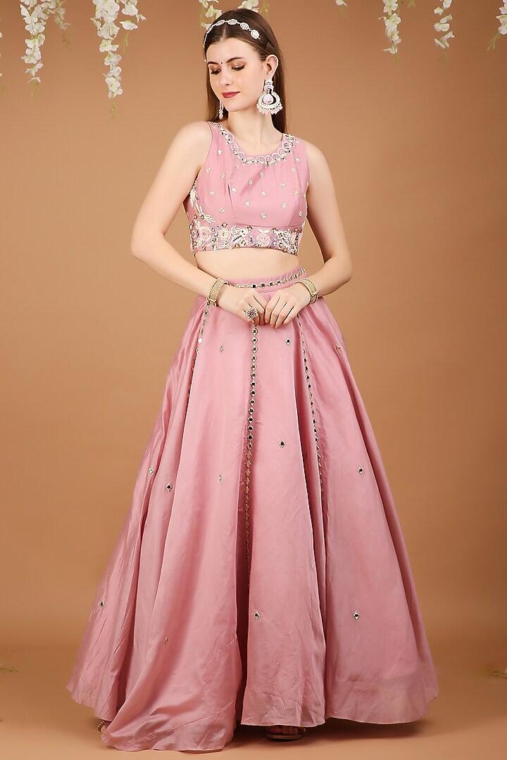 Peach Chanderi Wedding Lehenga Set by Taara at Pernia's Pop Up Shop