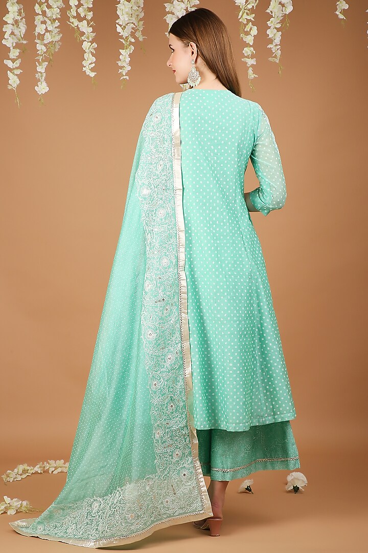 Sea Green Chanderi Embroidered Kurta Set by Taara at Pernia's Pop Up Shop