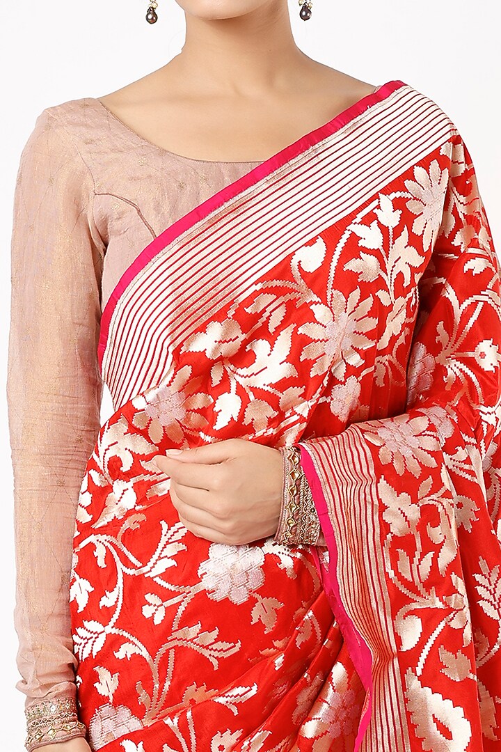 Bright Red Pure Handloom Banarasi Silk Wedding Saree Set by Taba Kashi By Artika Shah at Pernia's Pop Up Shop