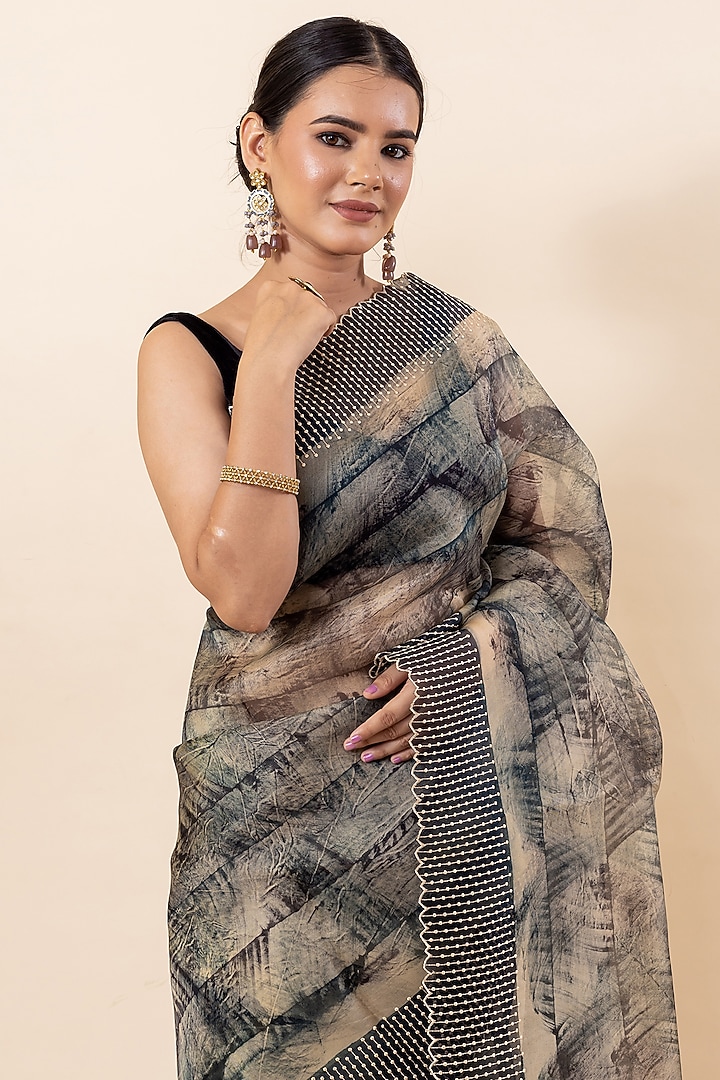 Beige & Grey Kora Silk Festive Saree Set by Taba Kashi By Artika Shah at Pernia's Pop Up Shop
