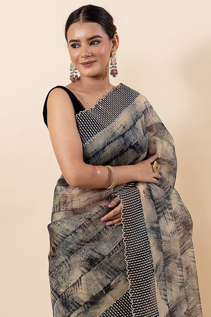 Beige & Grey Kora Silk Festive Saree Set by Taba Kashi By Artika Shah at Pernia's Pop Up Shop