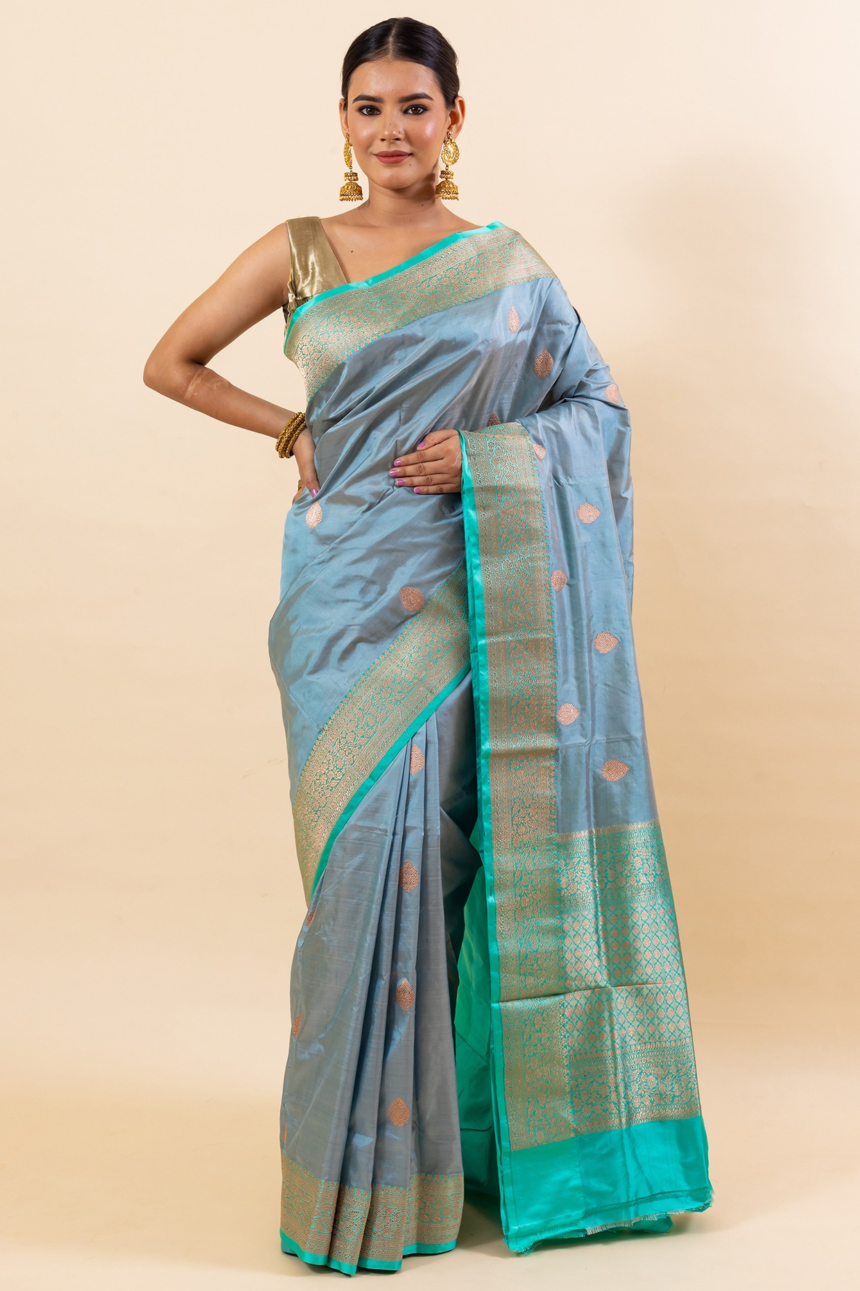 Shop Grey designer Handloom Sarees for Women Online | Aza Fashions