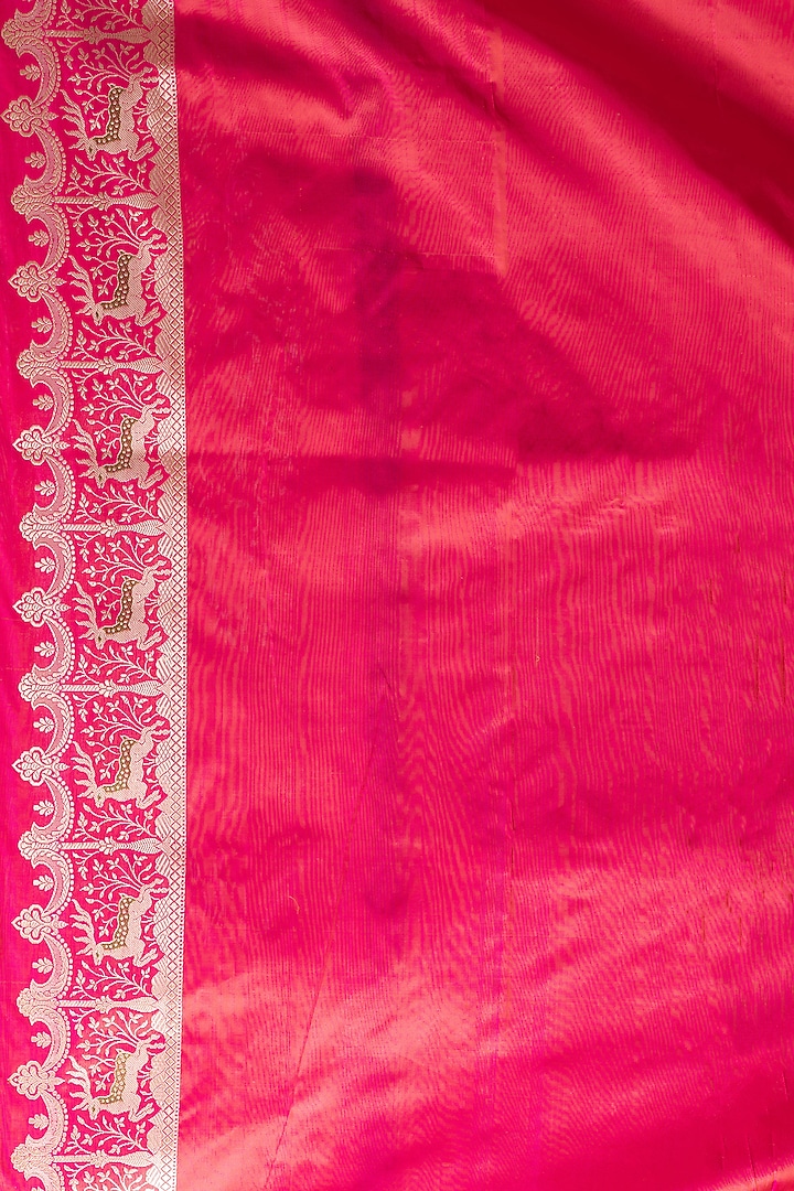 Rani Pink Katan Silk Handloom Wedding Saree Set by Taba Kashi By Artika Shah at Pernia's Pop Up Shop