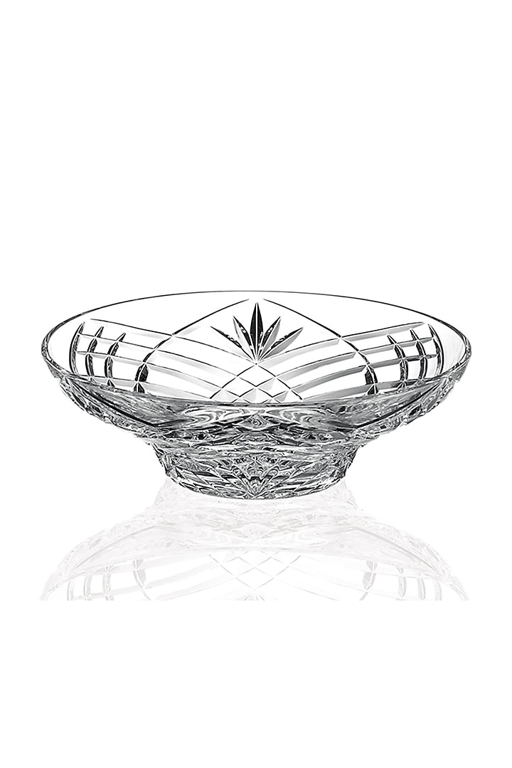 Clear Glass Table Centerpiece by Table Manners
