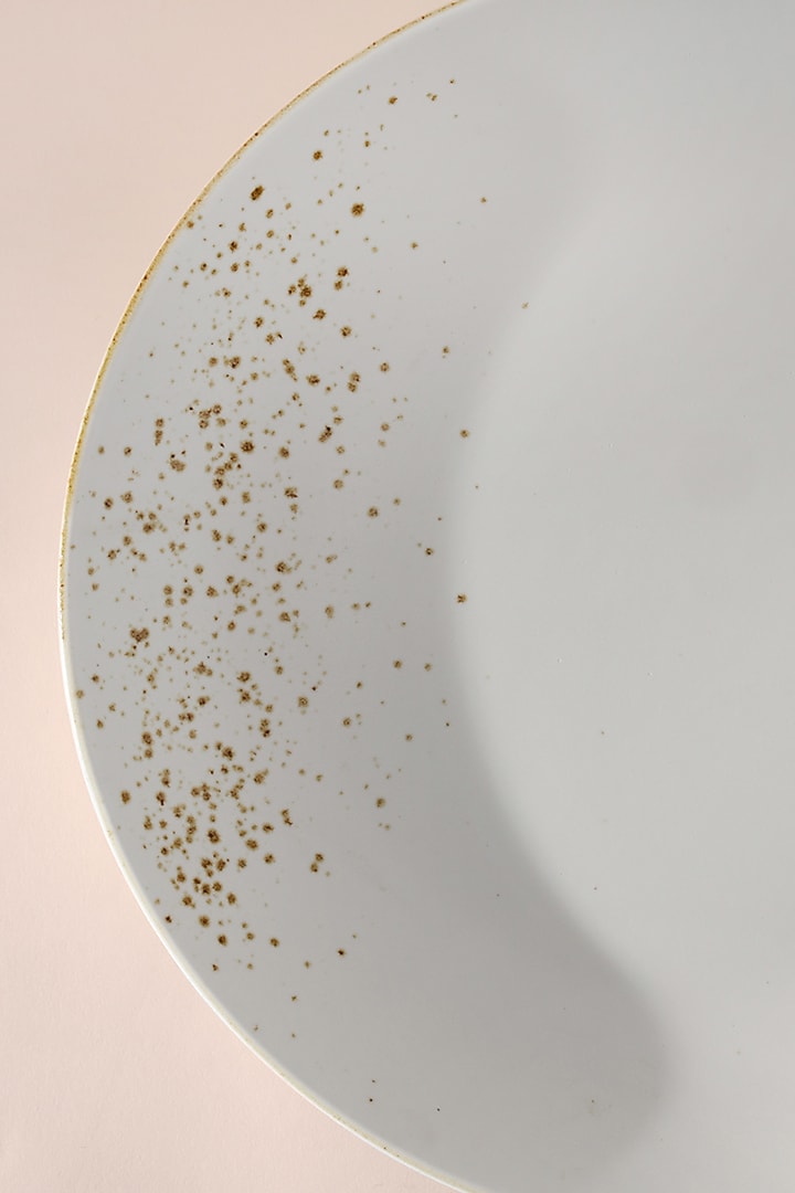 Off-White Porcelain Dessert Plate by Table Manners at Pernia's Pop Up Shop