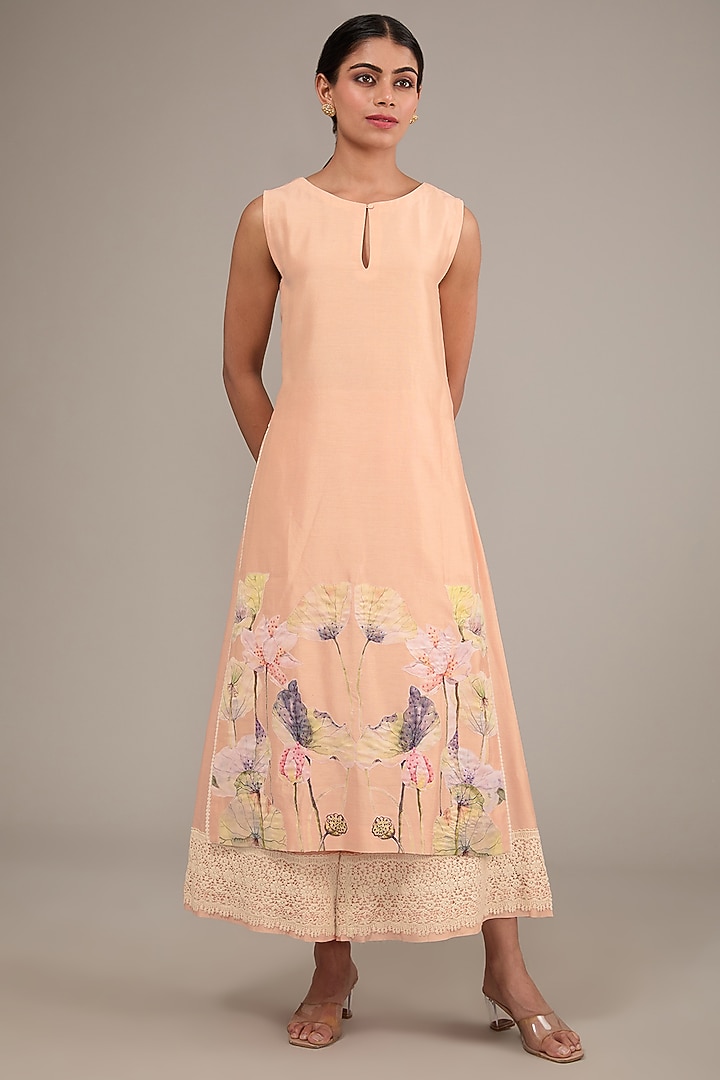 Peach Chanderi Floral Printed Tunic Set by TABEER INDIA at Pernia's Pop Up Shop