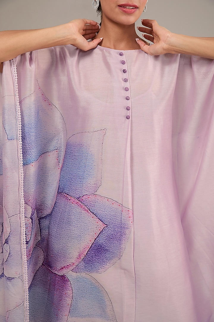 Lavender Chanderi Floral Printed Kaftan Set by TABEER INDIA at Pernia's Pop Up Shop