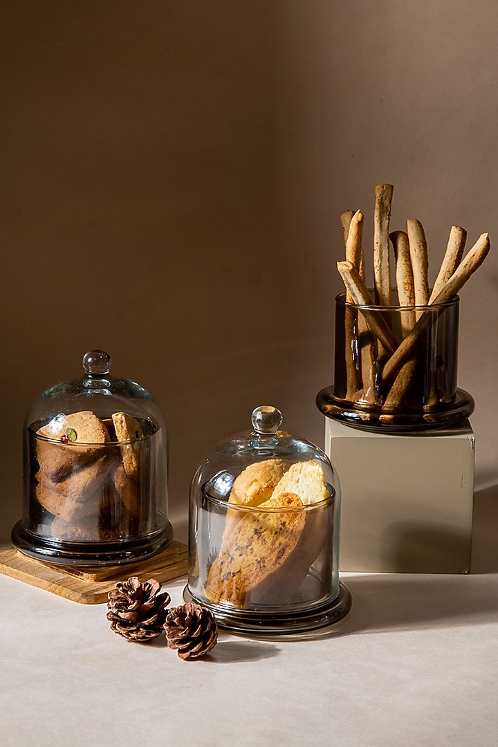 Black & Transparent Glass Bell Jar (Set of 3) by The Table Fable at Pernia's Pop Up Shop