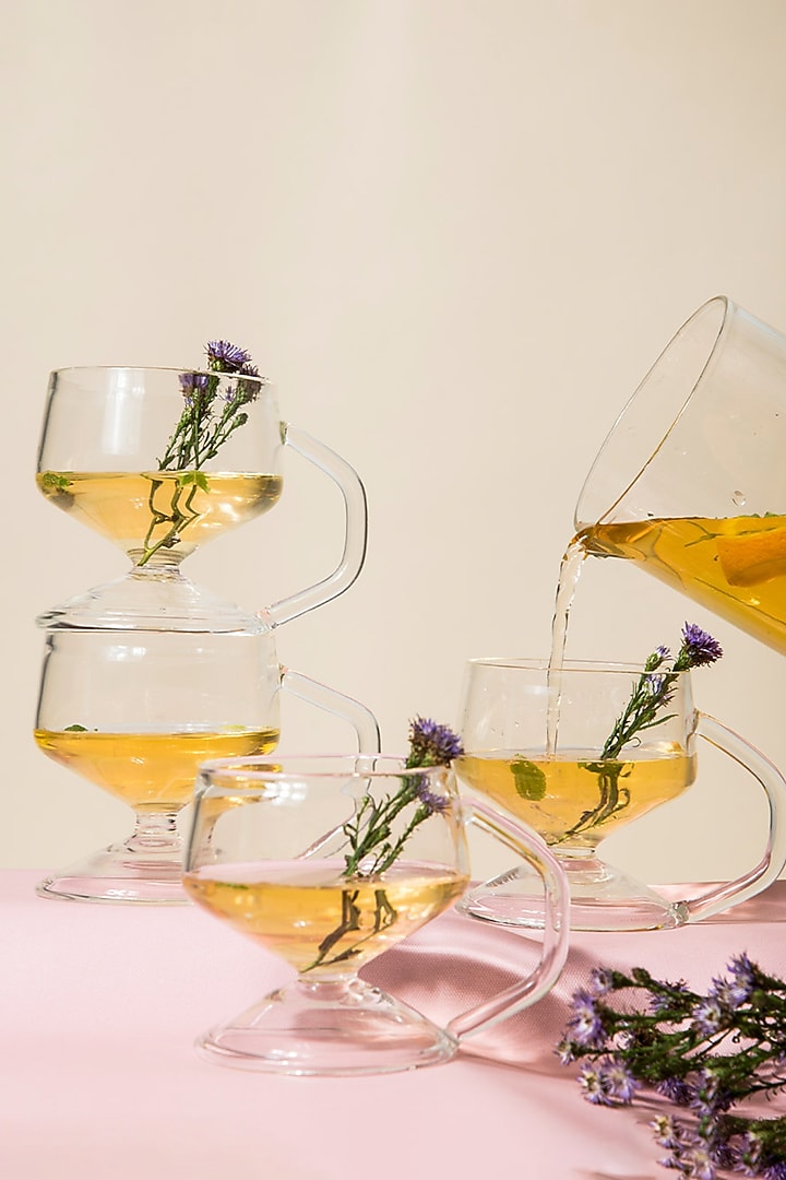 Transparent Glass Akio Pitcher & Mugs (Set of 5) by The Table Fable at Pernia's Pop Up Shop