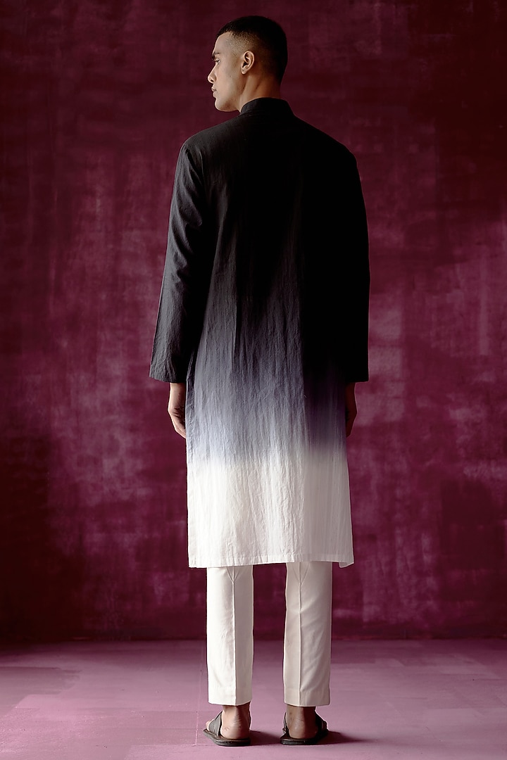 Black Ombre Dyed Cotton Jacquard Kurta Set by Pouli Pret Men at Pernia's Pop Up Shop
