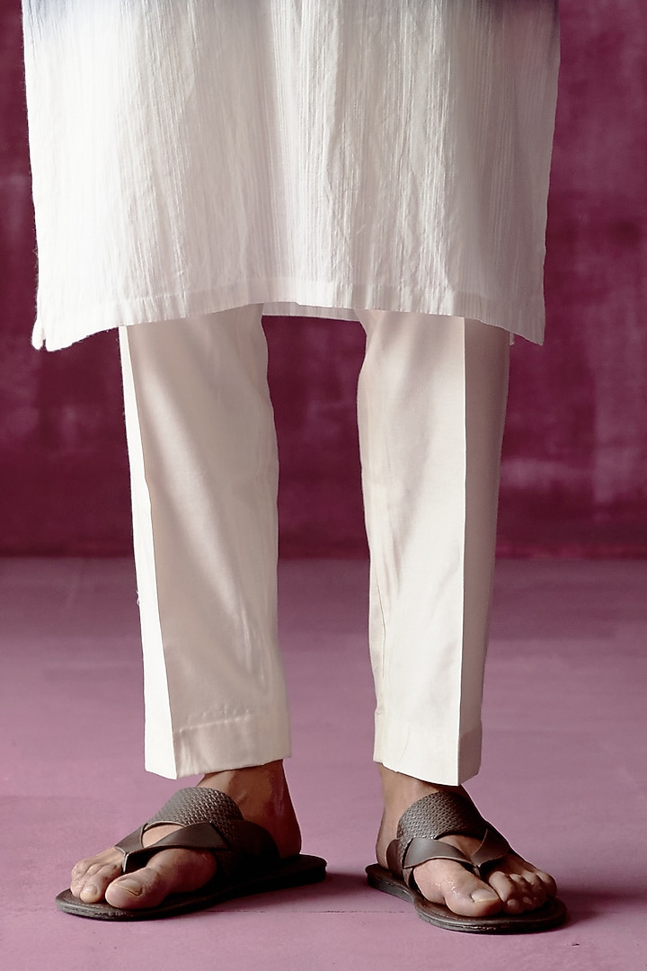 Black Ombre Dyed Cotton Jacquard Kurta Set by Pouli Pret Men at Pernia's Pop Up Shop