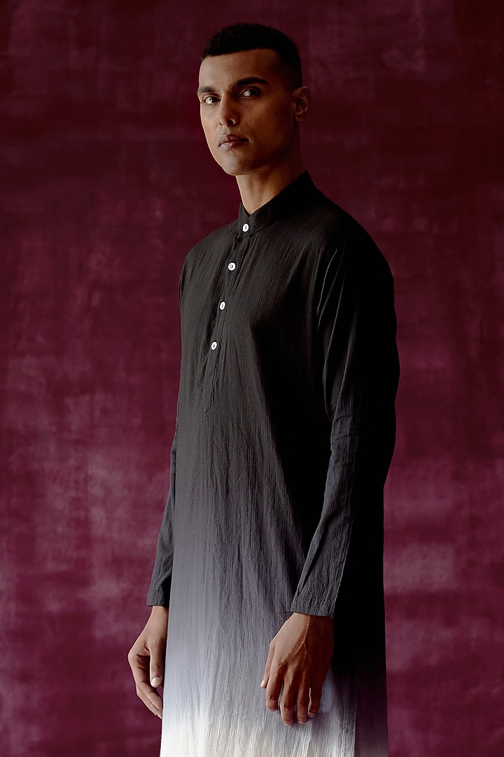 Black Ombre Dyed Cotton Jacquard Kurta Set by Pouli Pret Men at Pernia's Pop Up Shop