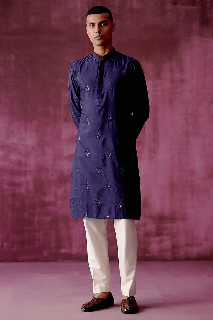 Navy Blue Cotton Silk Sequins Hand Embroidered Kurta Set by Pouli Pret Men at Pernia's Pop Up Shop