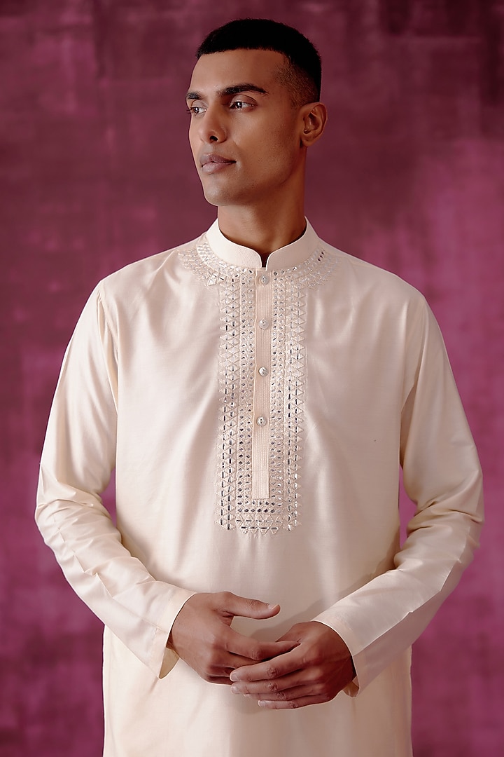 Off-White Cotton Silk Mirror Embroidered Kurta Set by Pouli Pret Men at Pernia's Pop Up Shop