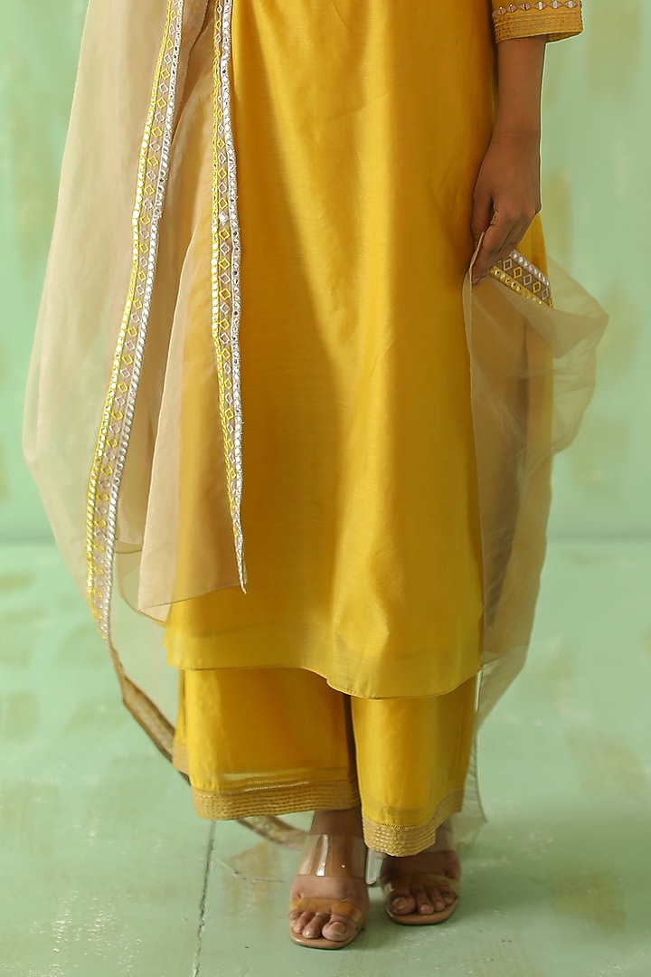Ochre Yellow Embroidered Kurta Set by POULI at Pernia's Pop Up Shop