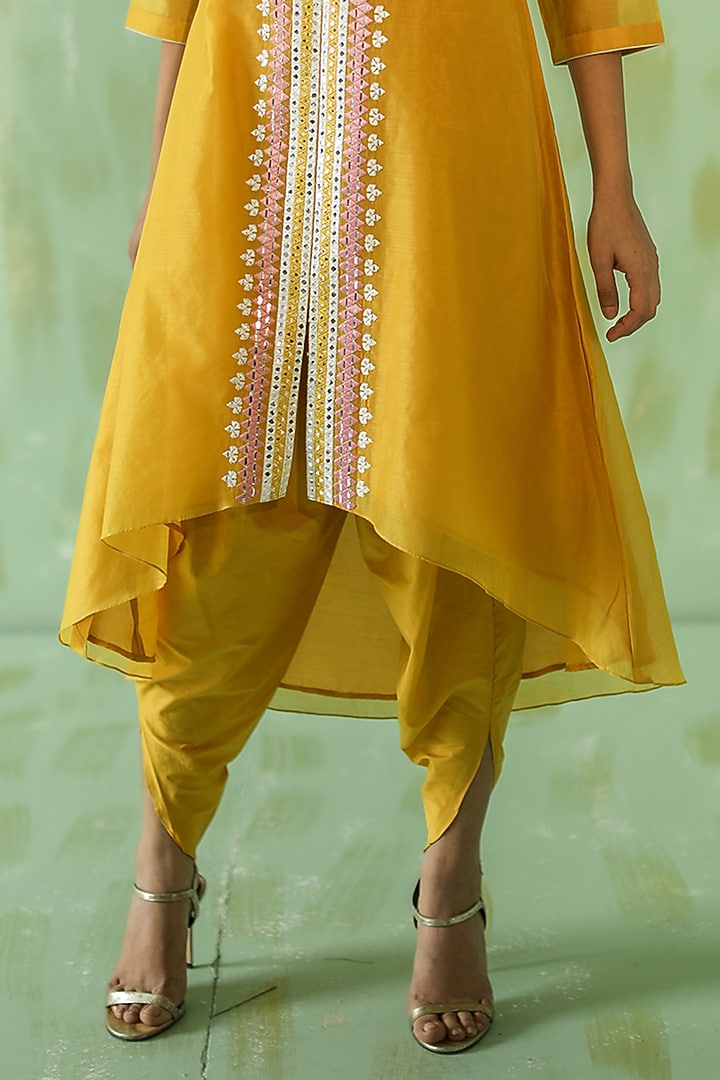 Ochre Yellow Embroidered Kurta Set by POULI at Pernia's Pop Up Shop