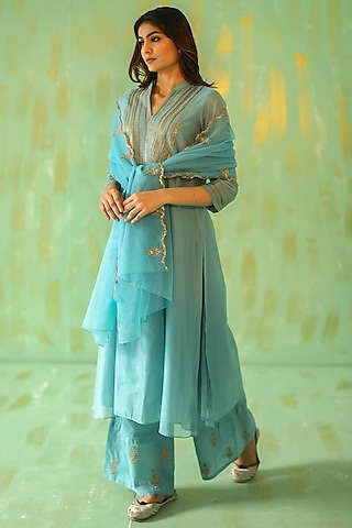 Powder Blue Hand Embroidered Kurta Set by POULI