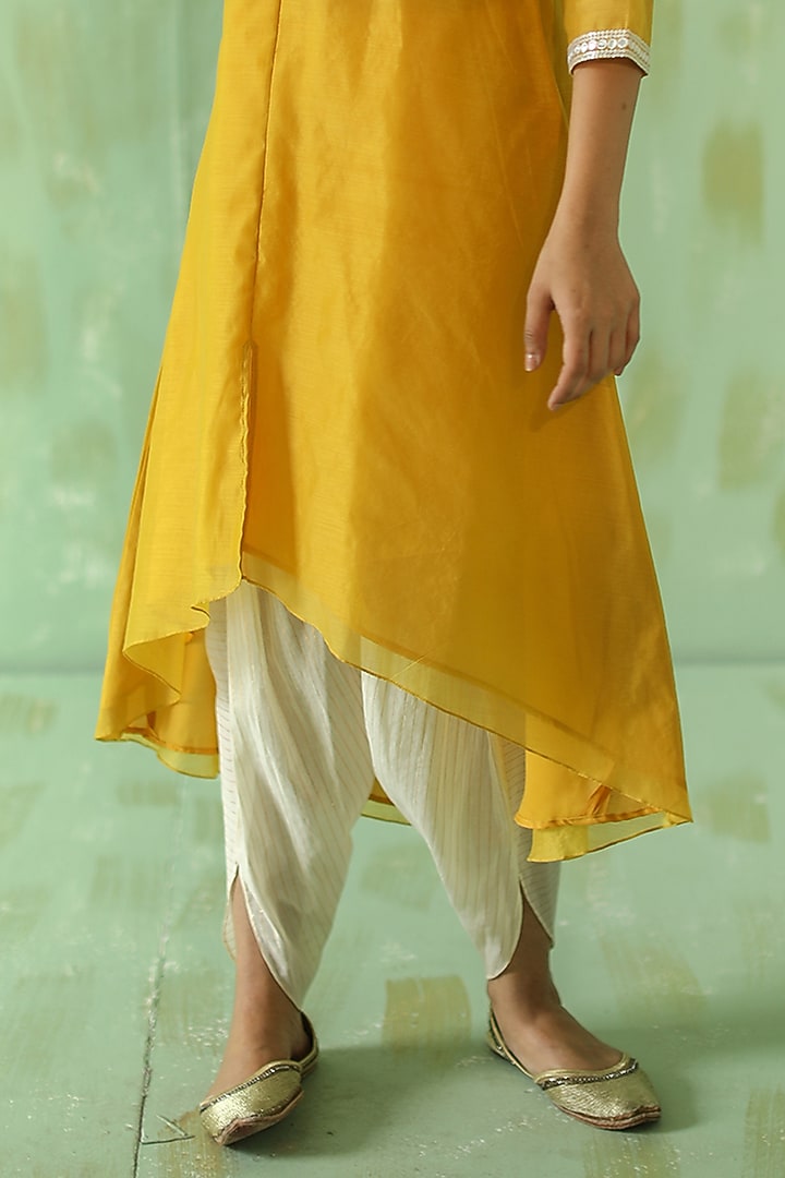 Ochre Yellow Hand Embroidered Kurta Set by POULI at Pernia's Pop Up Shop