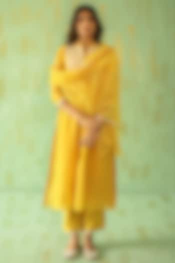 Ochre Yellow Embroidered Kurta Set by POULI at Pernia's Pop Up Shop