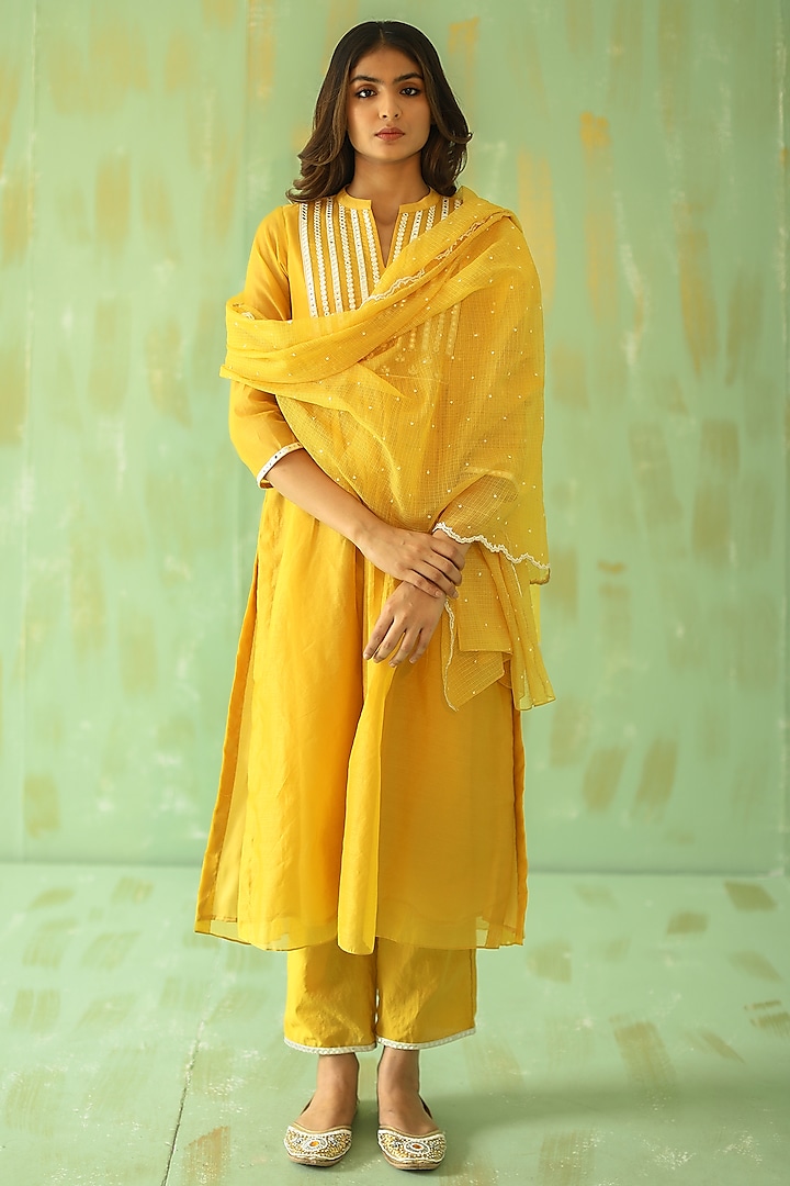 Ochre Yellow Embroidered Kurta Set by POULI at Pernia's Pop Up Shop