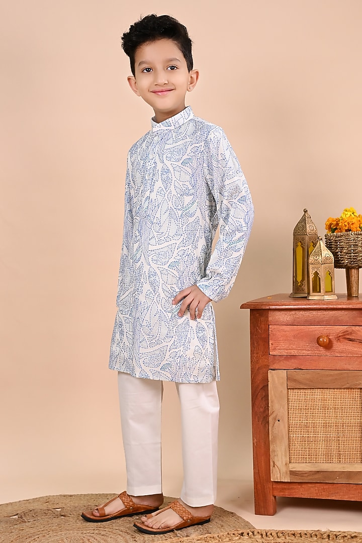 Blue Cotton Thread Work Kurta Set For Boys by Taber Tikri at Pernia's Pop Up Shop