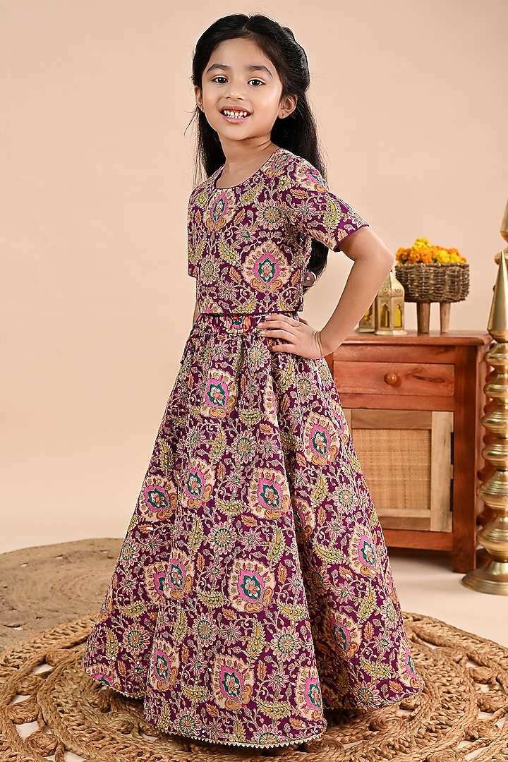Purple Chinon Lehenga Set For Girls by Taber Tikri at Pernia's Pop Up Shop