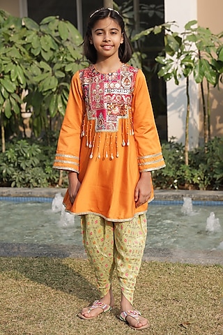Orange Cotton Silk Dori Embroidered Kurta Set For Girls by Taber Tikri