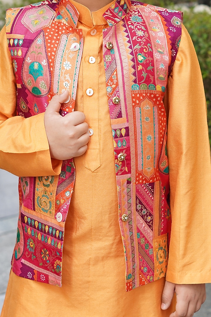 Pink Brocade Printed Nehru Jacket Set For Boys by Taber Tikri at Pernia's Pop Up Shop