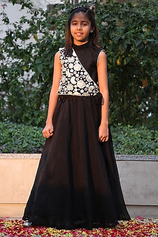 Black Organza Lehenga Set For Girls by Taber Tikri