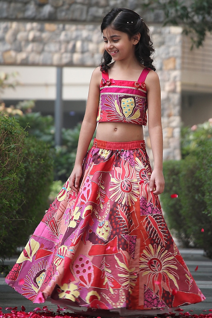 Pink Georgette Blend Abstract Printed Lehenga Set For Girls by Taber Tikri at Pernia's Pop Up Shop