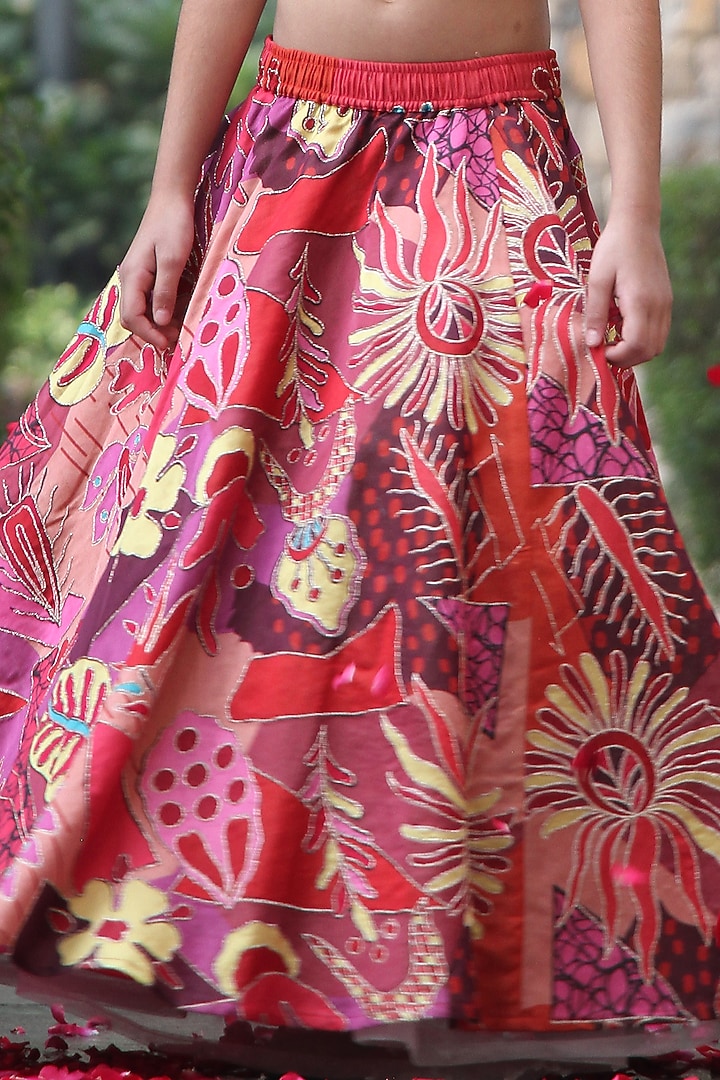 Pink Georgette Blend Abstract Printed Lehenga Set For Girls by Taber Tikri at Pernia's Pop Up Shop