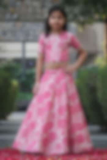 Pink Chinon Floral Printed Lehenga Set For Girls by Taber Tikri at Pernia's Pop Up Shop